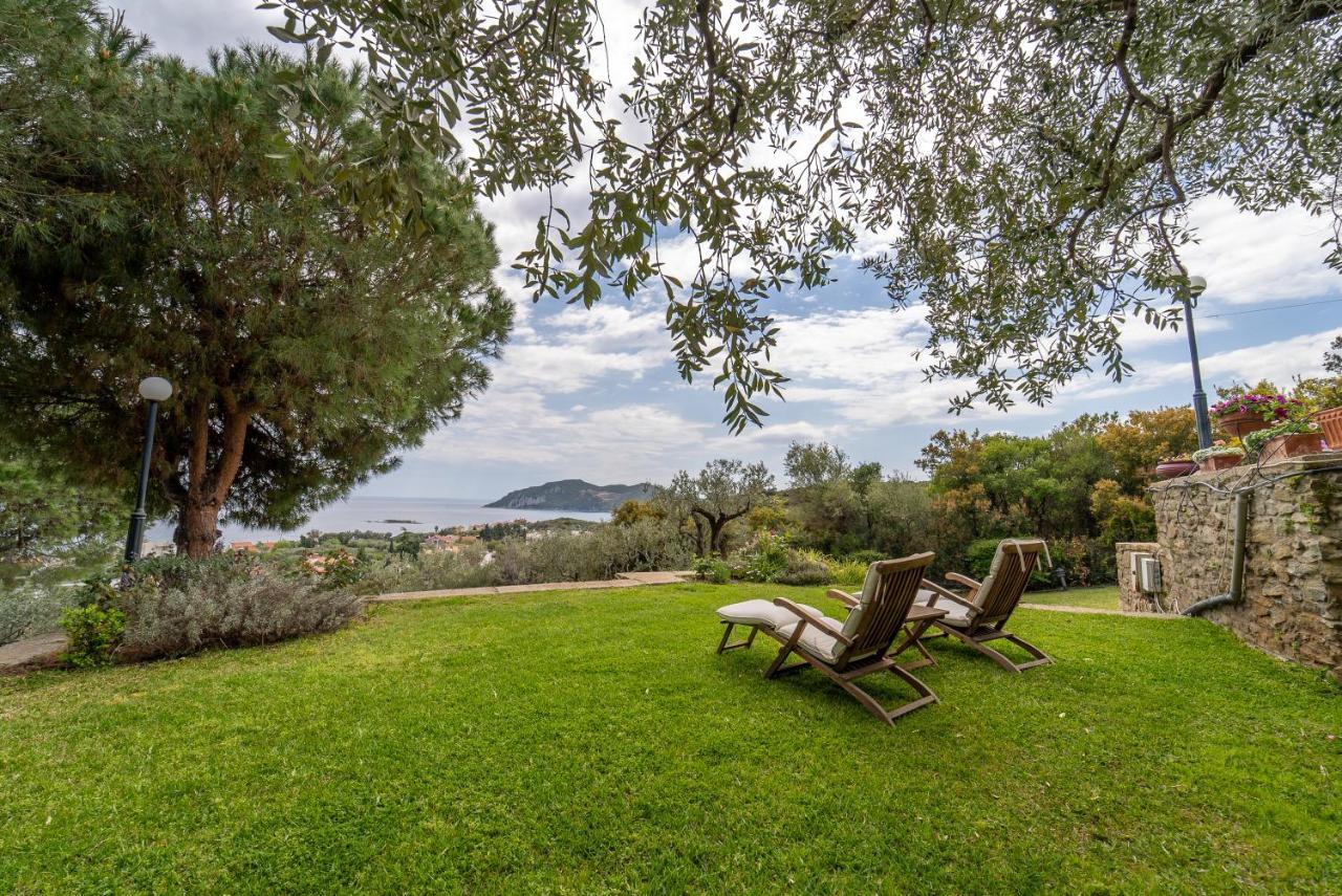 Villa Elia Kavala - Mediterranean Holiday Villa Палеон-Цифликион Экстерьер фото